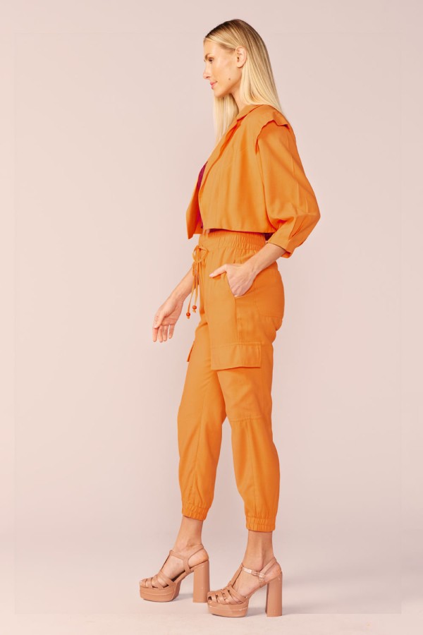 Encontraproduto.com.br - JAQUETA CROPPED -LARANJA