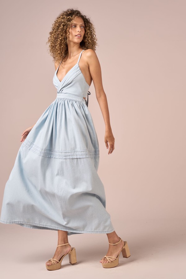 VESTIDO LONGO PREGAS JEANS-JEANS CLARO